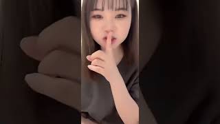 【パンチラ】バナナ開脚‼️