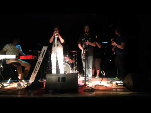 The Funky Knuckles Live @ The Demo - St. Louis "Mystery Song"