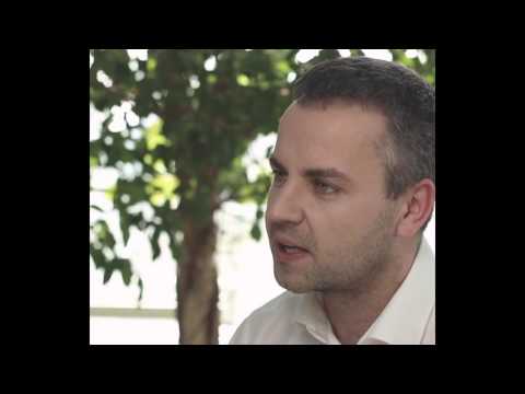 Peter Gazik   som neNORMAlny