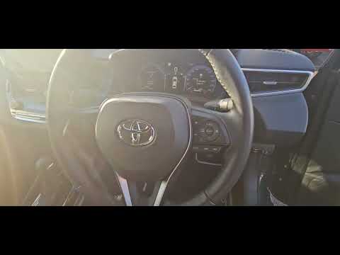 Toyota Corolla 1.8 Luna Sport 4Dr - Image 2