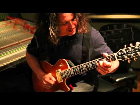 Alex Skolnick tracking for Dark Roots of Earth: Powerslave (Bonus Track)