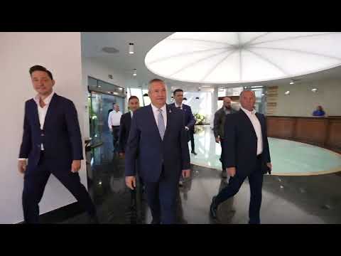 5/12/22: Vizita premierului Nicolae-Ionel Ciucă la Societatea Transavia SA, județul Alba