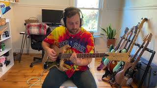 Video thumbnail for Is Eastwood's 20th Anniversary Sidejack Baritone Worth Its Weight In Gold (Finish)? by Matt Dunn
