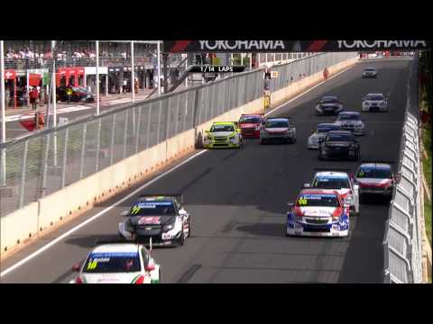 Auftakt zur Tourenwagen-WM:  Münnich Motorsport fährt gleich zweimal in die Punkteränge