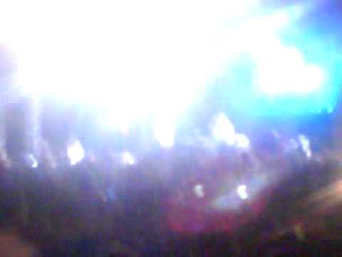 goin through ft nebma live amita motion it's my life (karta).MP4