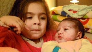 Alba cuida a Diego 2
