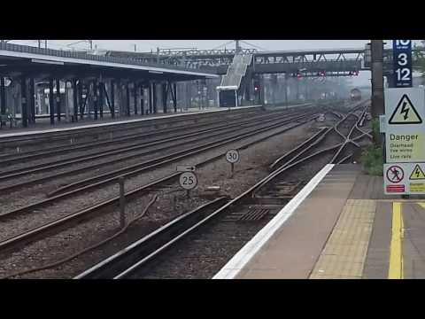 *LIGHT MOVE* DBC 66054/92015 passes UML at Ashford Int'l (24/04/17)