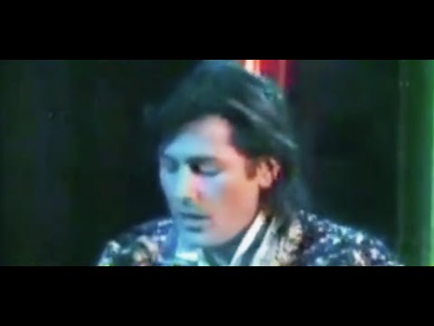 Ian Simmons  Barrio popular 1990