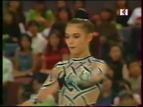 Alina KABAEVA (RUS) hoop - 1999 Osaka worlds AA