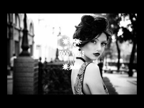 Annabel Jones x Nebbra - Stay ♥