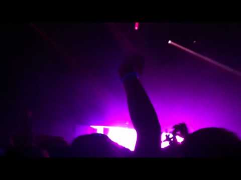 Pretty Lights live @ The Fillmore in Detroit - Solar Sailer/Keep 'em Bouncin'