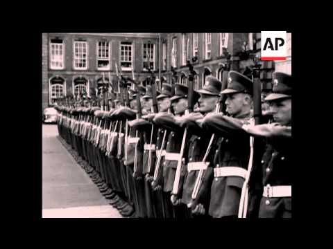 INAUGURATION OF DE VALERA AS PRESIDENT