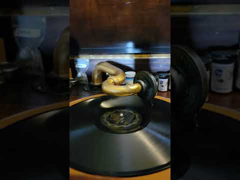 Thrill Me - Henry Busse & his Orchestra  Victor Records #22658 1931