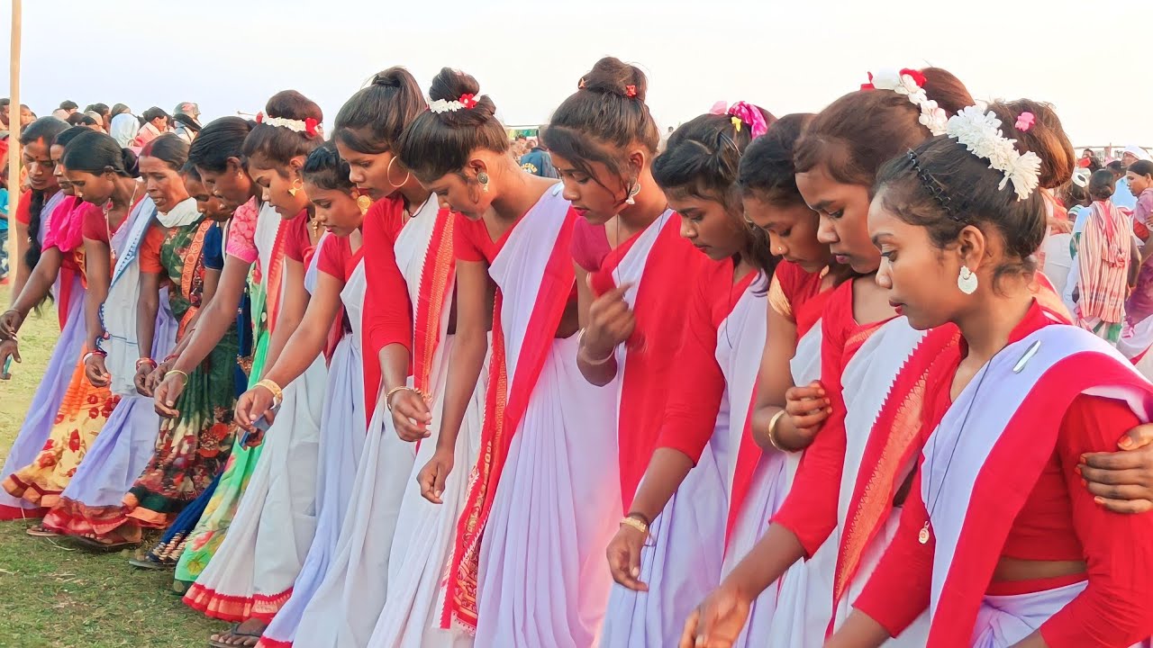 आदिवासी समाज का जतरा में ऐसा नाच गान देखने में अलग ही माजा | नागपुरी विडियो | ‪@Sangita_Vlog‬