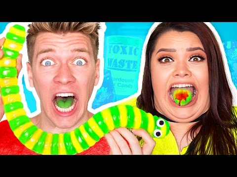 SOUREST DIY GIANT GUMMY WORM IN THE WORLD CHALLENGE! *Warheads Sour Candy* Gummy Food vs. Real Food Video