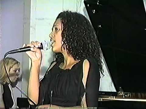 BIDELLATI-C.E.M- Raquel "Corcovado" - 12/2003