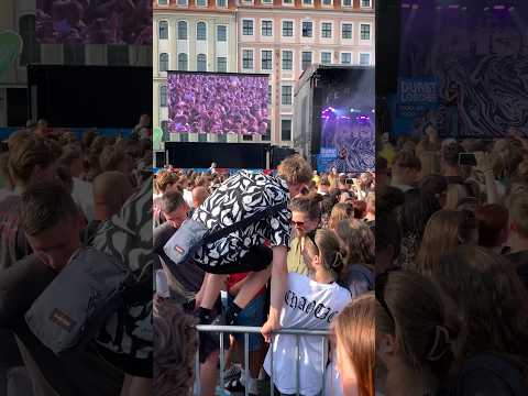 Deutsche sind verblüfft. Was machen Ukrainer beim Konzert 01099 in Dresden. 01099 Dresden #shorts