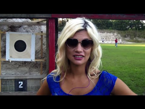 Learning to shoot a Ruger 10/22!!! Women and Guns!!!  American Gun Chic #8