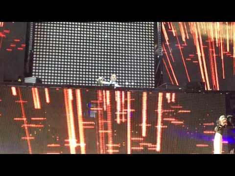 Michael Woods - Show Me Love vs Dynamik @ Nocturnal Wonderland CA 2011, 3 of 3, 09-24-2011, 1080p HD