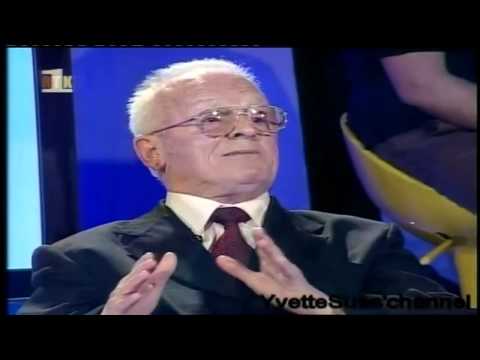 Adem Demaçi, zëri i atdheut