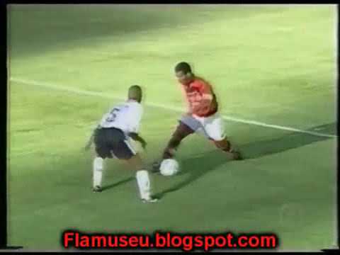 Golaço em jogada espetacular x Corinthians em 07/02/1999