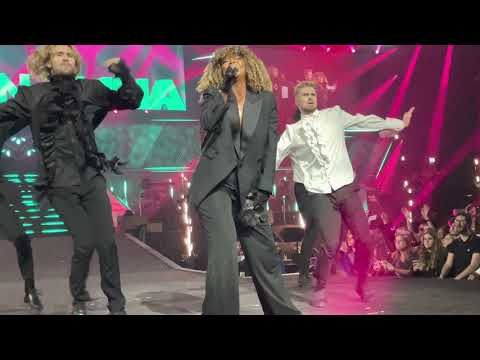 Senhit - Adrenalina Live @ Het Grote Songfestivalfeest 2022 at Ziggo Dome (Amsterdam, Netherlands)