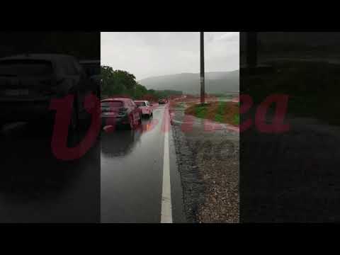 Drumul European 581, parțial blocat din cauza aluviunilor de pe șosea
