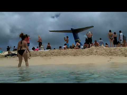 Girls Blown on the Beach in St  Maarten! HOT!