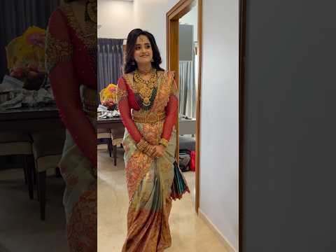 Cute moments like this #wedding #bridereveal