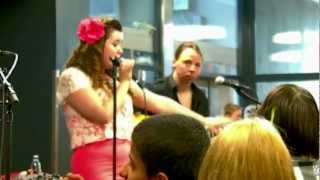 Diandra - Outta My Head - Flores