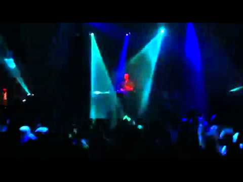 Erick Eerdhuizen @ sundaypeople Luxorlive