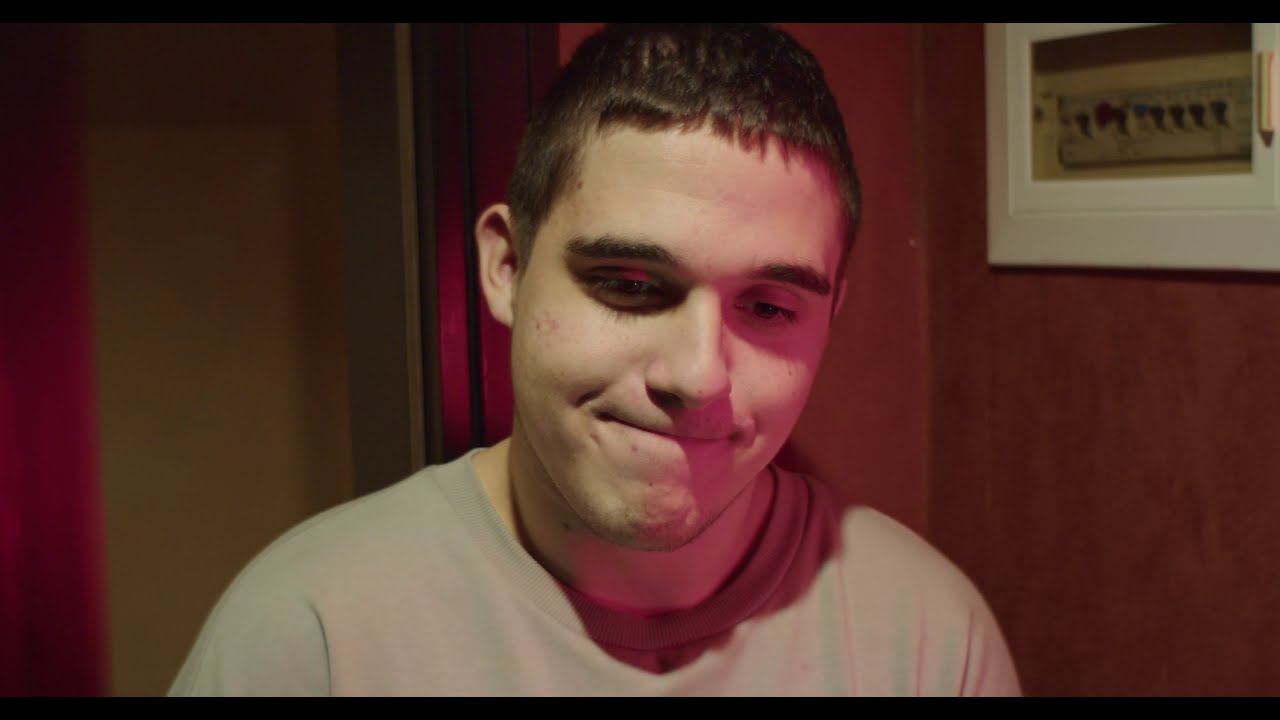 ΛΑΜΠΡΟΣ - Official Trailer (2024)