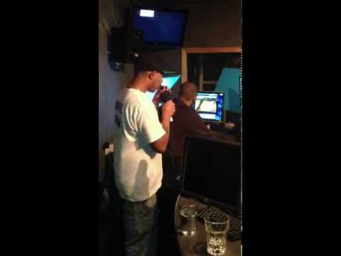 SMOKEMAJOR at KissFMUK with DJ Hatcha & McCrazyD [VIDEO]