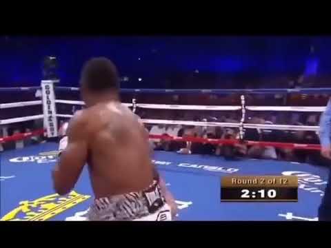 Canelo's head movement is another level