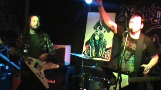 NIGHT DEMON ( Lightning to the nations / Run for your life )