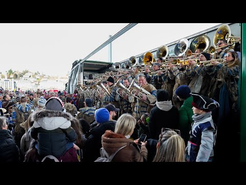 Nemo - The Code (live) | Eurovision 2025 | Musegg-Geischter @ Bahnhof-Guuggete, Luzerner Fasnacht