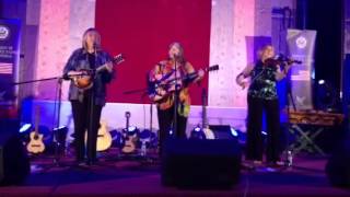 Cathy Fink, Marcy Marxer and Barbara Lamb performing live i