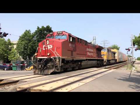 CP 112, 421, and 147 at Bartlett Avenue (Ft. UP AC44)