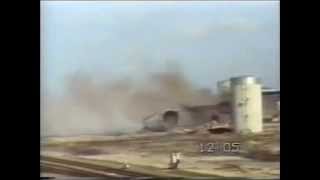 preview picture of video 'Opblazen schoorsteen CSM suikerfabriek  Sas van Gent'