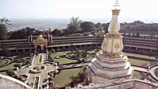 preview picture of video 'Phra Maha Chedi Chai Mongkol  Nong Phok, Roi Et, Thailand (  7 )'