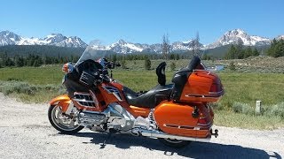 preview picture of video 'Goldwing In The Sawtooth'