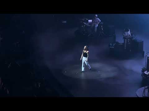 Julien Doré live in Paris (Bercy AccorArena) - April 5 2025 - Porto-Vecchio