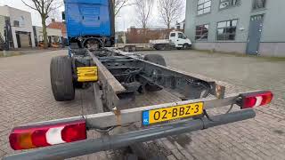 Cami&atilde;o chassi Mercedes-Benz Actros 2542 Bleutec 6 6X2 | Imagem 4 - Autoline