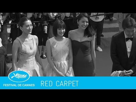 LITTLE SISTER -red carpet- (en) Cannes 2015