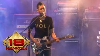 Download lagu Bondan & Fade 2 Black - Bring It  (Live Konser Denpasar bali 21 September 2013) mp3