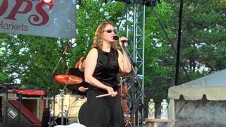 JOAN OSBORNE performing SPIDER WEB at Rochester Lilac Festival-May 2011 - VID00007
