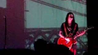 The Kills performing Gypsy Death and You