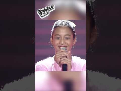 Coach Julie, dinaan sa AEGYO si Misha Tabarez! #shorts | The Voice Kids