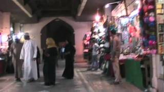 preview picture of video 'Mutrah Souq Frankincense'