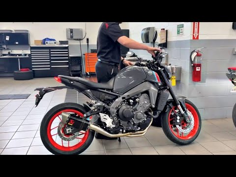 2021 Yamaha Mt-09 Akrapovic Exhaust (Pure sound)